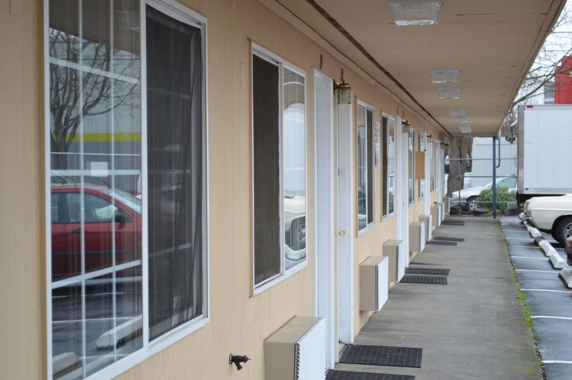 Columbus Motor Inn Seattle Extérieur photo